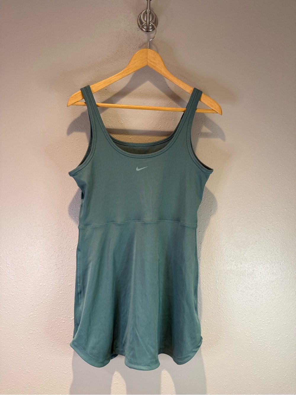 Nike One Dri-FIT Green Ribbed Athletic Tennis Dress Size Large
